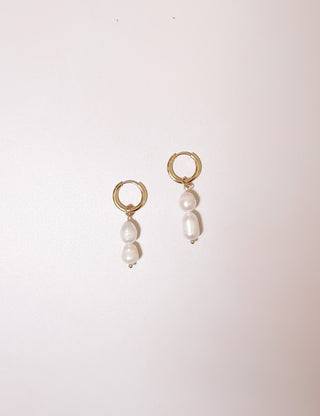 Ada Pearl Earrings